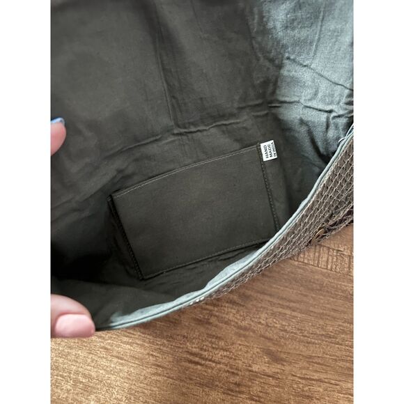 metallic Embroidered clutch / cross body bag - Picture 2 of 6